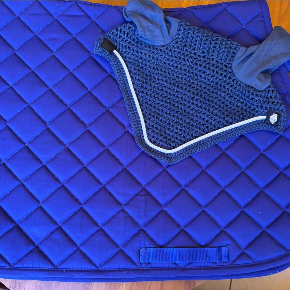 Horse Saddle Pads and Ear Bonnets - Picture 3 of 3